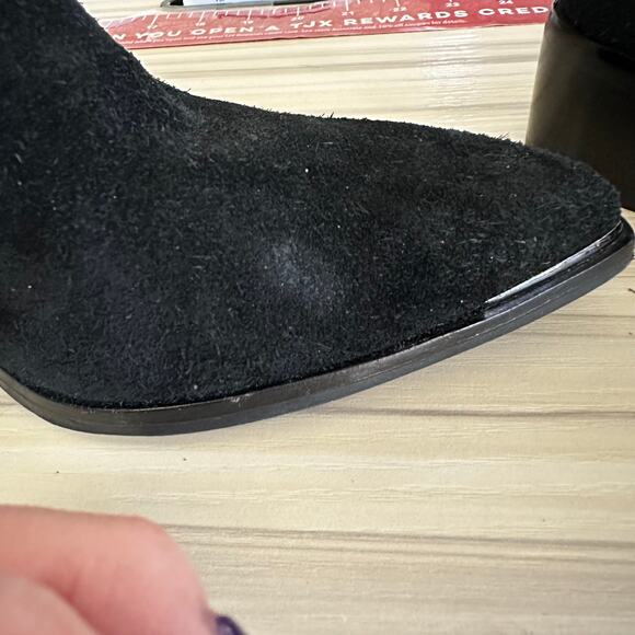 Marc Fisher MLYommi black suede leather booties  pull on size 7 - Picture 10 of 16